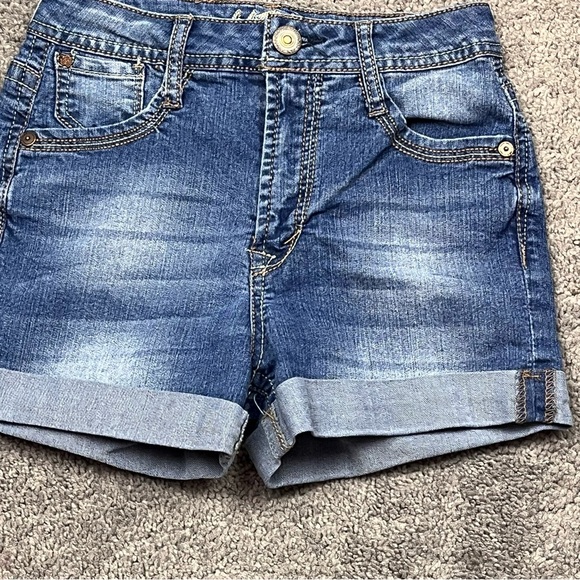 Wallflower Cuff Denim Blue Jean Shorts - Picture 2 of 7
